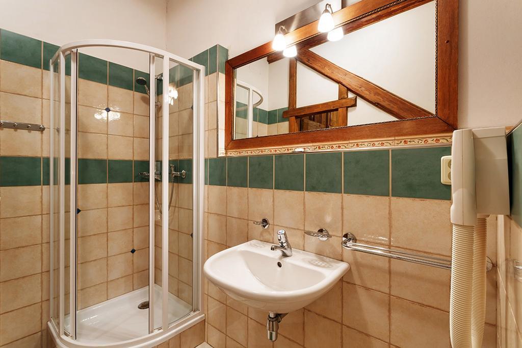 Penzion U Kriveho Psa Frýdek-Místek Habitación foto